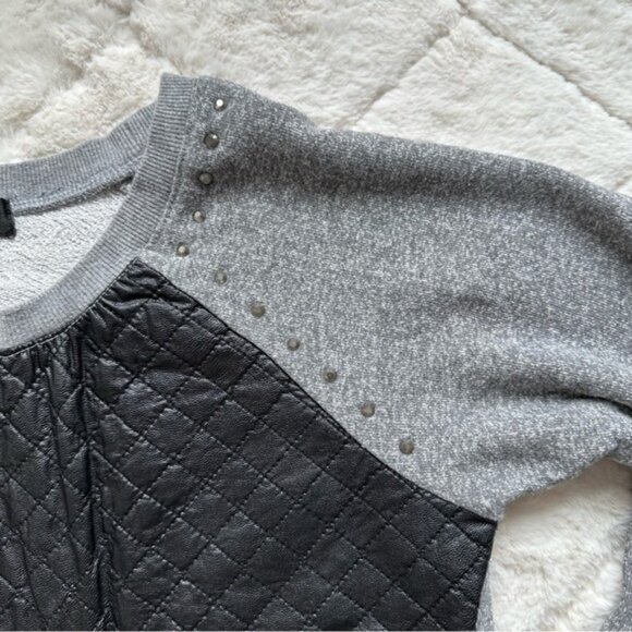 Disney X Star Wars | Gray and Black Faux Leather Quilted Sweater | Size Large 14 - Picture 7 of 13